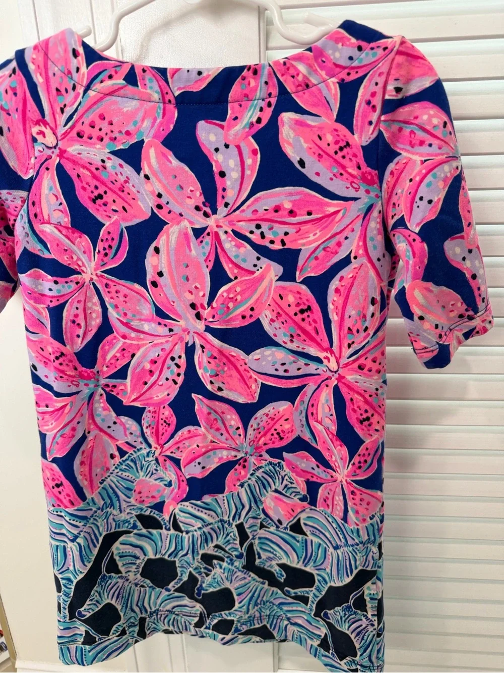 Lilly Pulitzer Pink Floral on Navy Shift Dress size girls Small